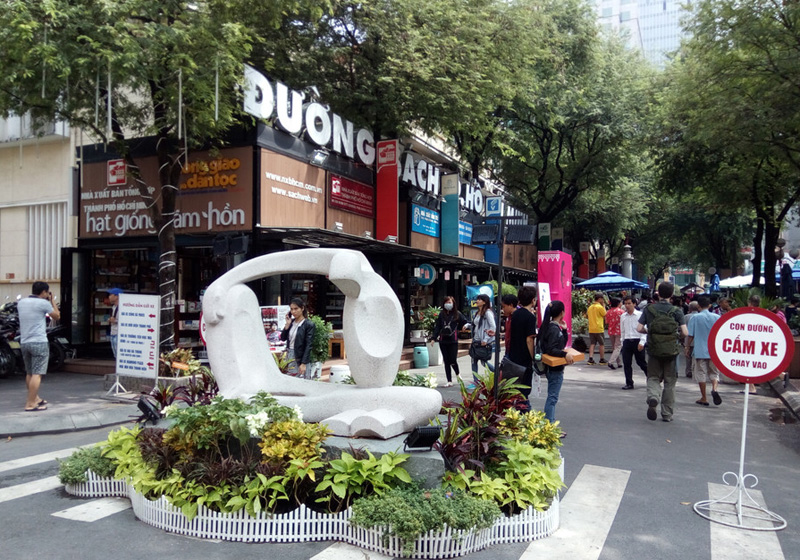 掘顺顶管机厂家组织市场部员工游越南“下龙湾“ 力争成为跨国企业