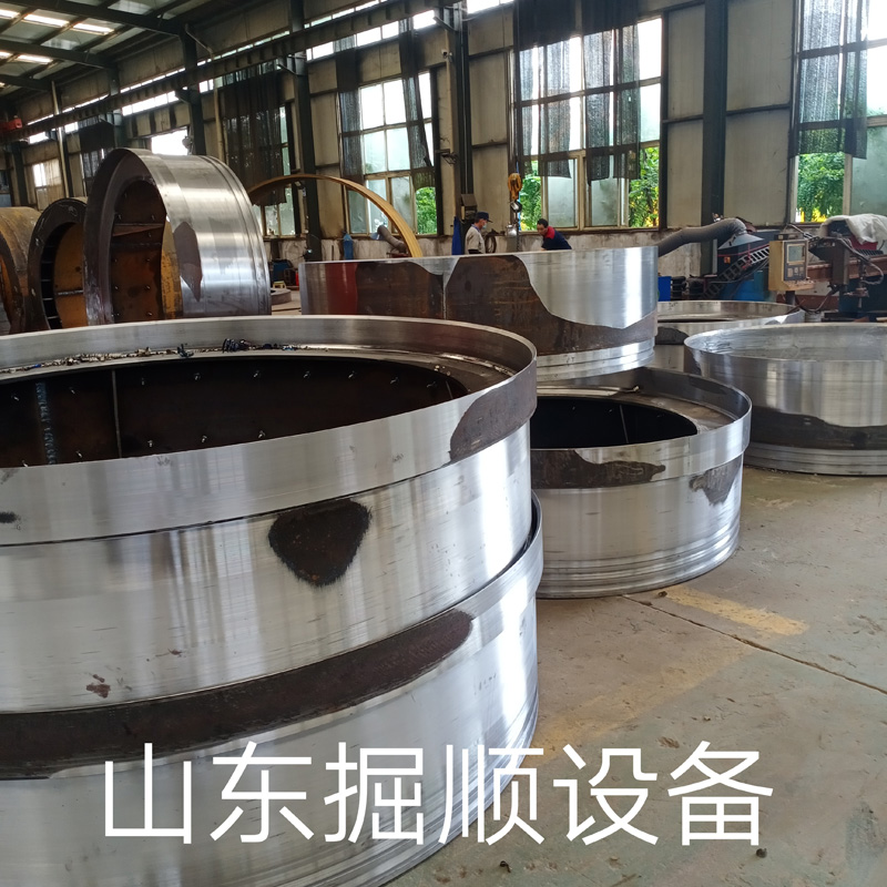 带浙江客户参观中继间厂家的生产车间  掘顺机械尽显过硬品质